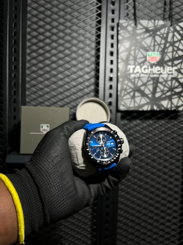 TAG HEUER