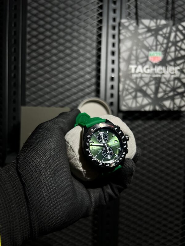 TAG HEUER