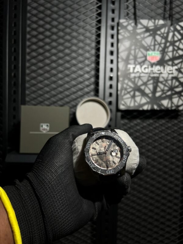 TAG HEUER