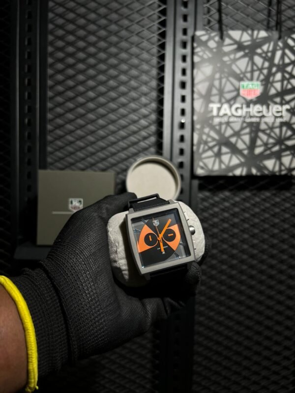 TAG HEUER