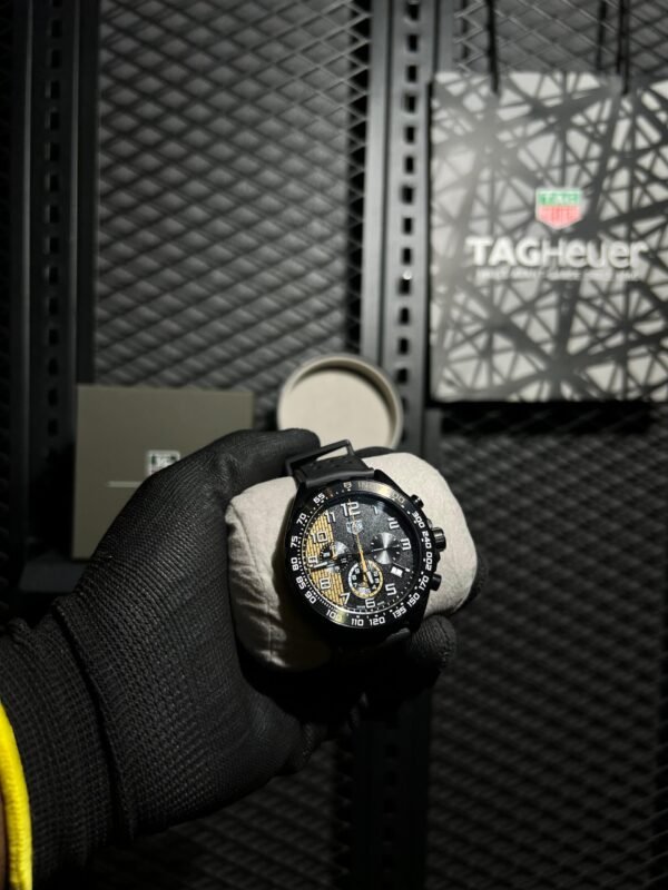 TAG HEUER