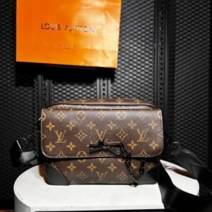 LOUIS VUITTON HANDBAG