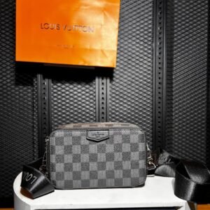 LOUIS VUITTON HANDBAG